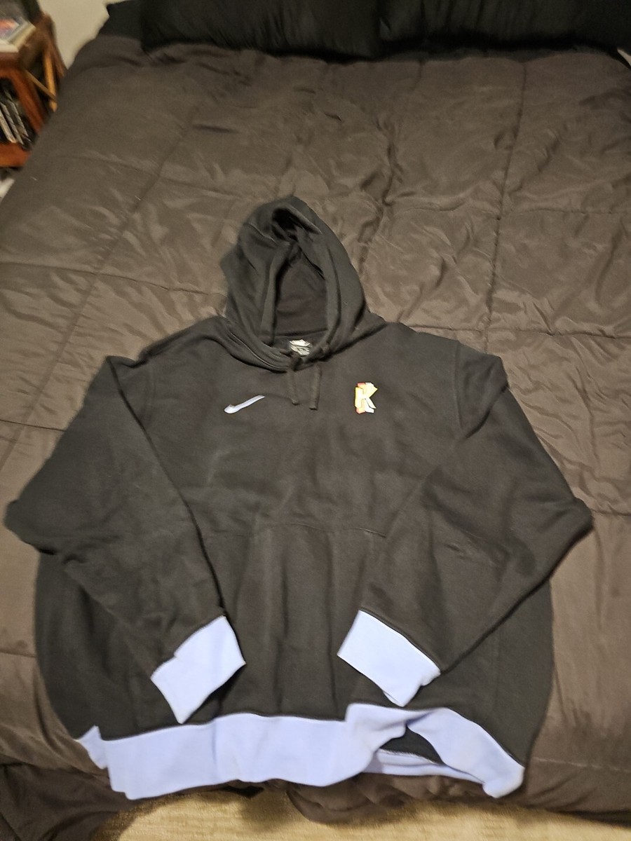 nike kyrie spongebob pineapple fleece hoodie