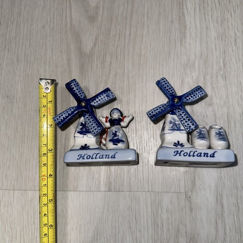 Set Of Two Holland Figurines Iconic Windmill And Shoe Pair Handpainted Souvenirs - Picture 6 of 6
