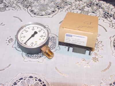 Wika 4253060 Type 111.10 2.5'' Lower Mount Vacuum / Pressure Gauge, 30''HG/100Psig