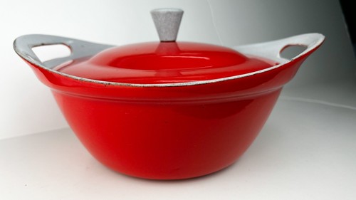 MCM Enamelwear Atomic red modern design enamel over cast Iron see details - - Picture 3 of 15