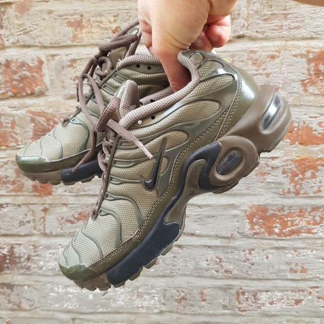 air max tn olive green