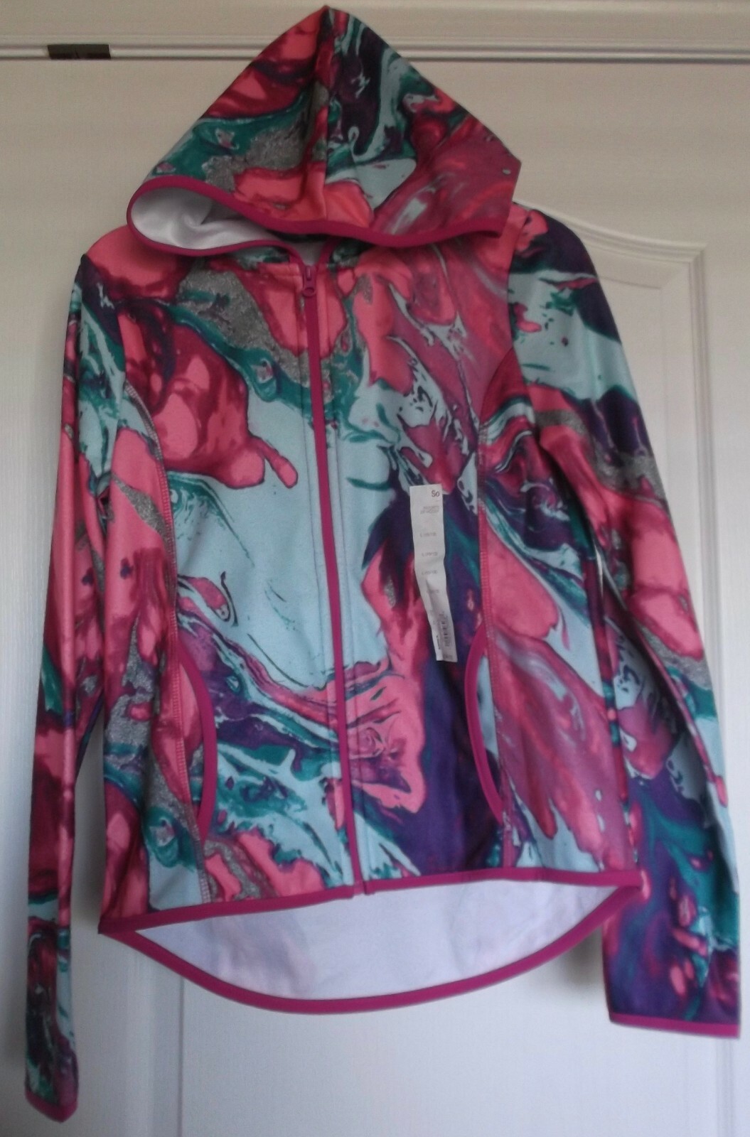 Picture 3 of 10