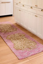 Tiger Shaped Pink Wool Rug Contemporary Animal Motif Handmade Art Carpet