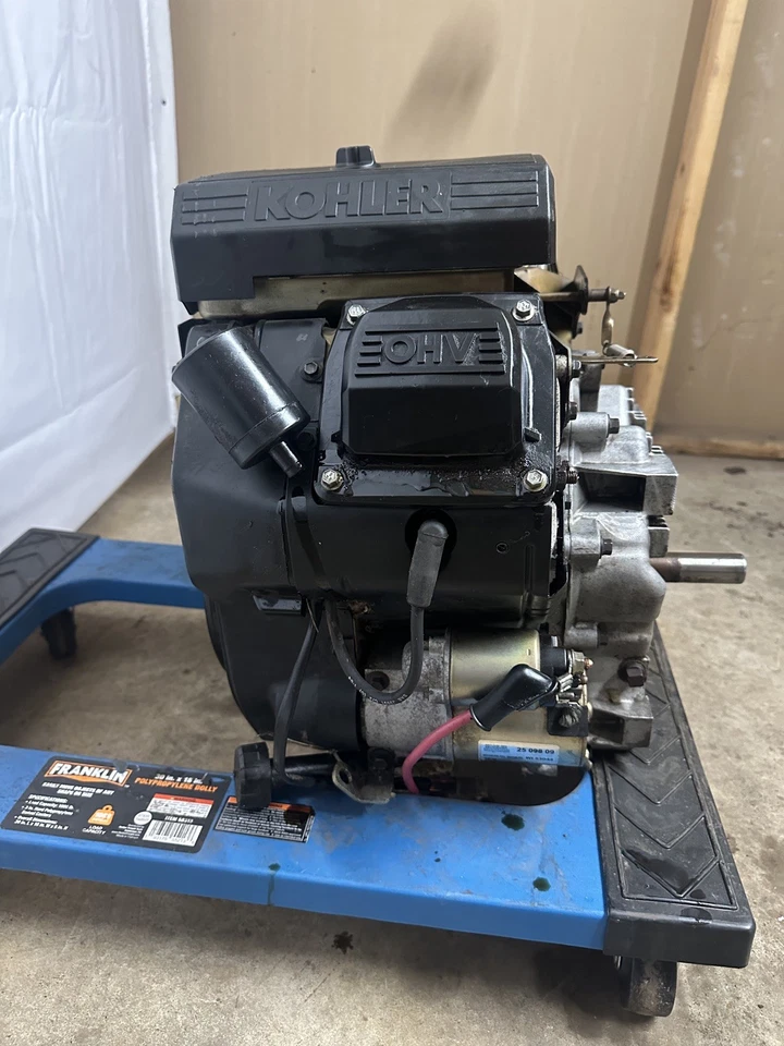 KOHLER 23.5 HP V TWIN CV730S 725CC GOOD RUNNING ENGINE MOTOR for John Deere - Image 3 of 4