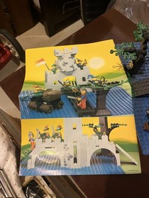 LEGO CASTLE 6077 Forestmen's River Fortress COMPLETE w/ Box and Instructions