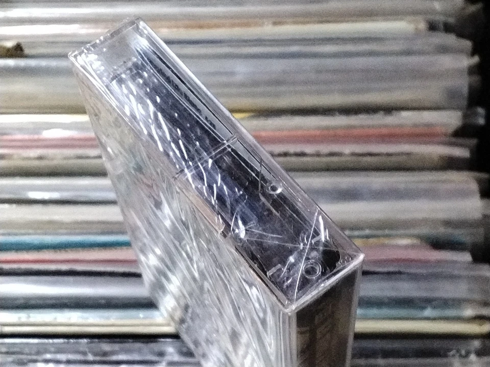 ERIC CLAPTON B.B.KING RIDING W/ THE KING CASSETTE USA HYPE STICKER SEALED BLUES - Image 4 of 4