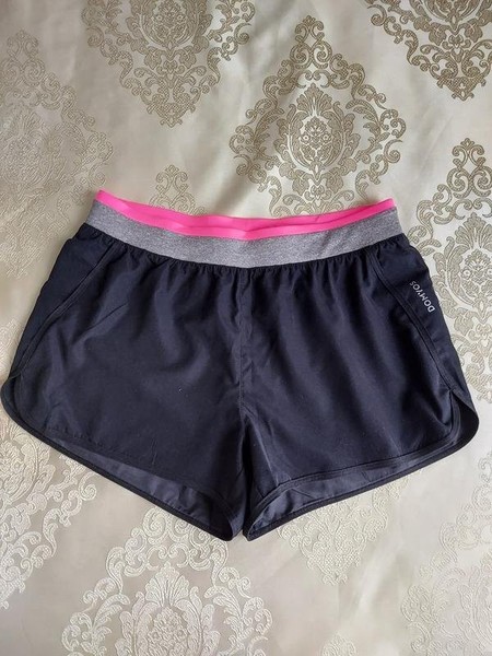 Women Spot On Shorts Black 36 / S / 44