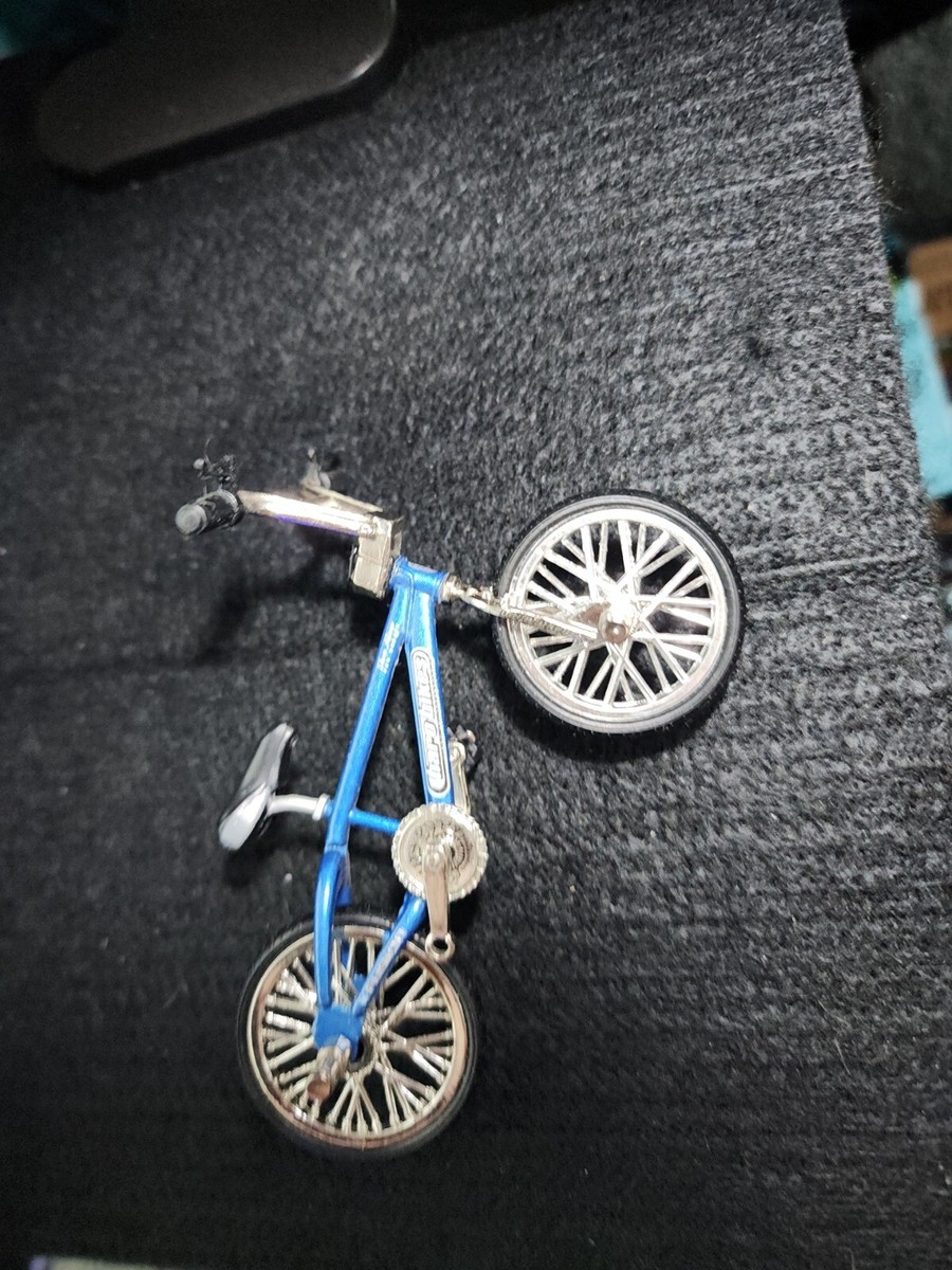 Authentic Vintage Tech Bike Haro. Dave Mirra Pro Series