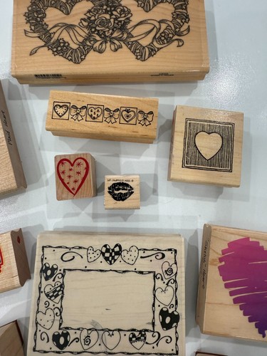 12 timbri gomma vintage anni 90 cuori montati su legno, pacchetto amore San Valentino romanticismo - Foto 4 di 10