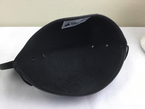 Disney Parks Mickey Mouse Ears Hat Performing Arts Disneyland Embroidered OS - Imagen 4 de 9