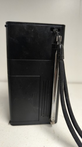 Radio Sony Icf-p36 Funciona De Bolsillo - Imagen 3 de 4