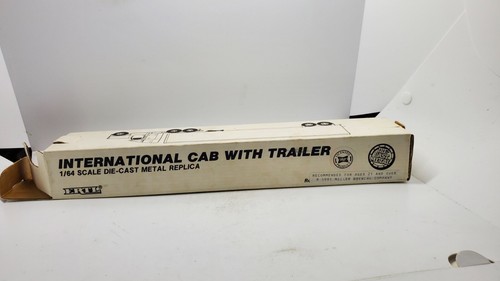 Imported Heineken Diecast Ertl International Navistar Semi Truck 11.5" - Picture 17 of 19