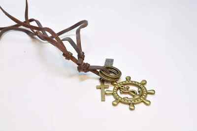 Oidea Herren Damen Halskette mit Anhnger Leder Kette 17-EW8796/995