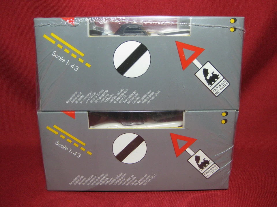 Corgi FACTORY TRADE PACK x4 1949 Jaguar XK120 Vintage MIB 1:43 Scale Diecast Car - Image 3 of 4