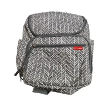 Skip Hop Diaper Bag Backpack Chevron Quilted Grey White Unisex Baby NWT