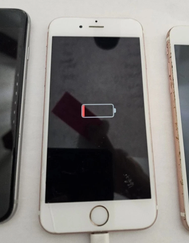 LOTE DE 3 - iPhone 6s A1688 A1633 - SOLO PARA REPARACIÓN DE PIEZAS - LEER 2 ROSA 1 GRIS Foto 4 de 4