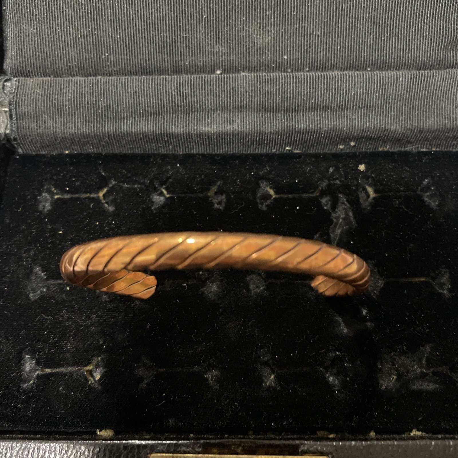 VTG Solid Copper Braided Cuff Bracelet - image 3