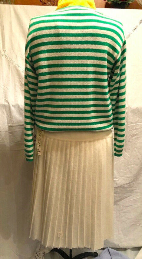 $166 NOS Vivanti sweater skirt dress suit green s… - image 2