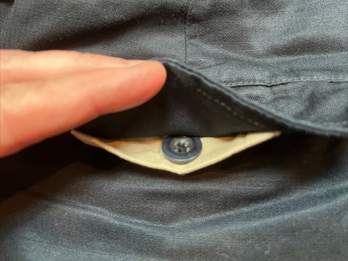 Pantaloncini Nautica Explorer Cargo 32 inchiostro nero blu tinta unita davanti nuovi con etichette $49,50 - Foto 7 di 12