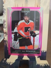 2021-22 O-Pee-Chee Platinum Matte Pink James Van Riemsdyk #28 Philadelphia 