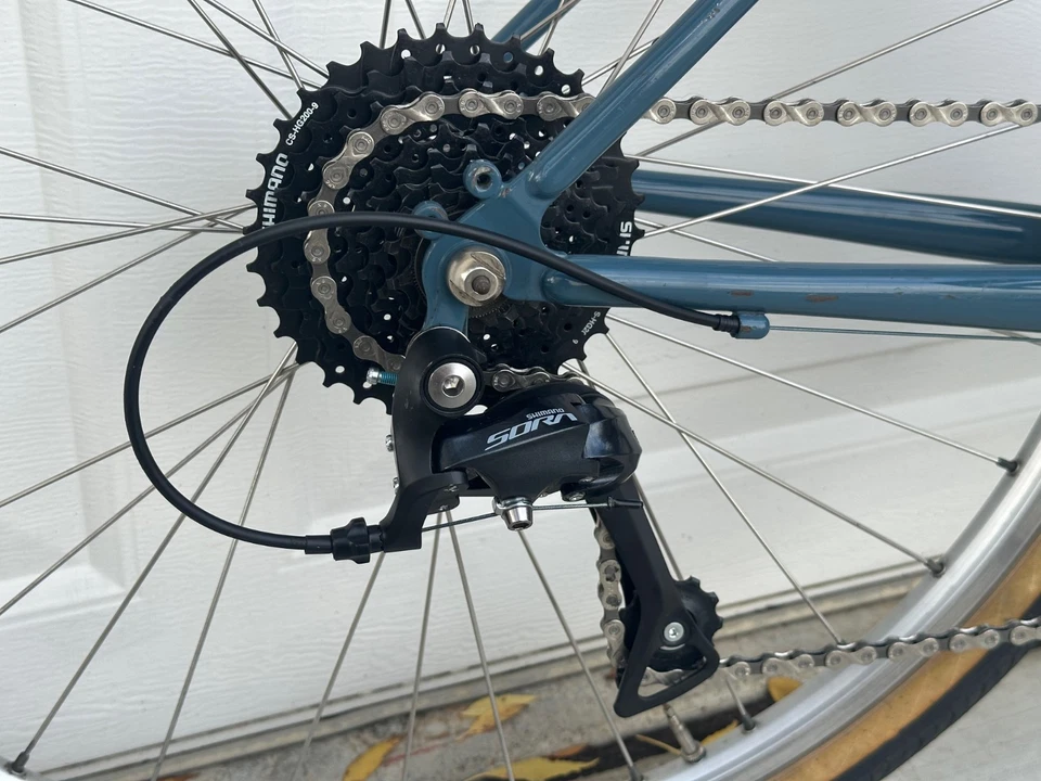 Surly Long Haul Trucker 42cm Canti Brakes QR Wheels +NEW Shimano Sora 2x9 DT - Image 2 of 4