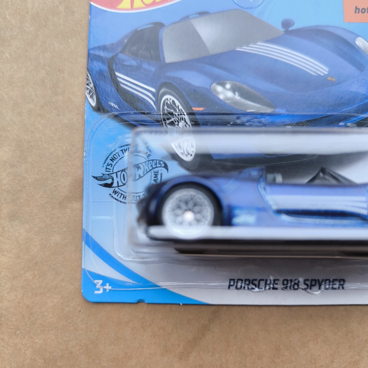 ホットウィールスーパートレジャーハント STH ポルシェ918 HOT WHEELS Porsche 918 Spyder SUPER TREASURE HUNT & Mainline