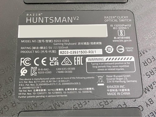 Razer Huntsman V2 Gaming Keyboard JP Clicky - Display Item, Minor Scratches - Picture 10 of 10