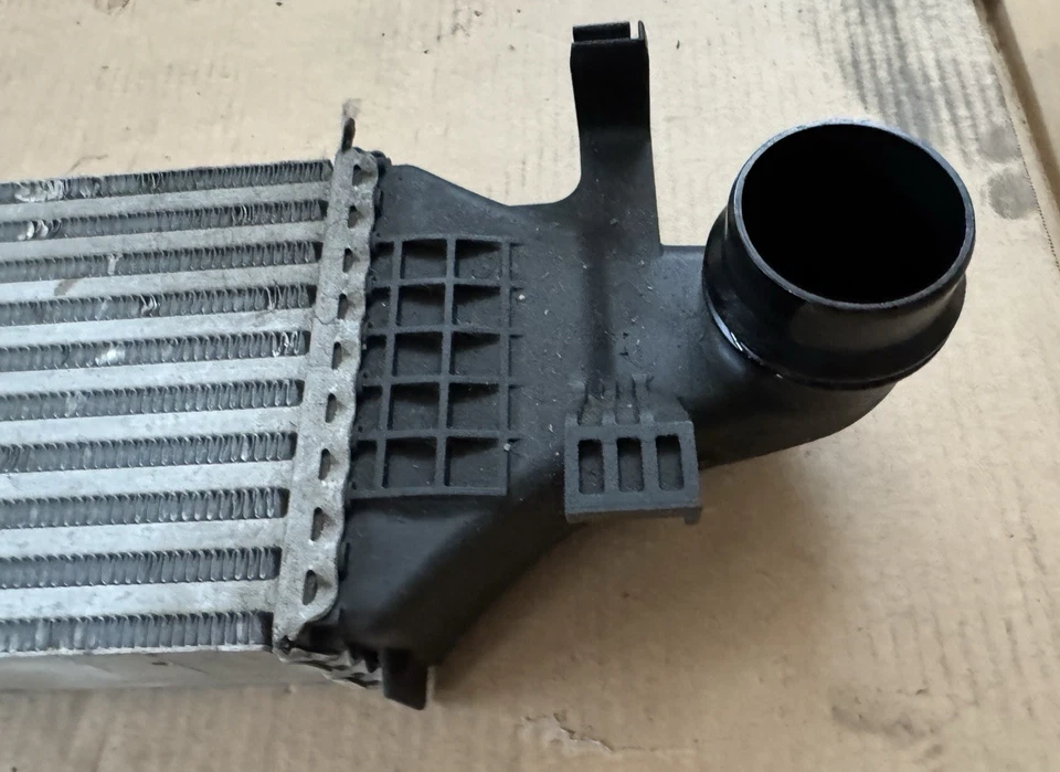 Intercooler Turbocompressore Originale Mercedes Classe B (W246) Cod. A2465000100 - Immagine 2 di 4