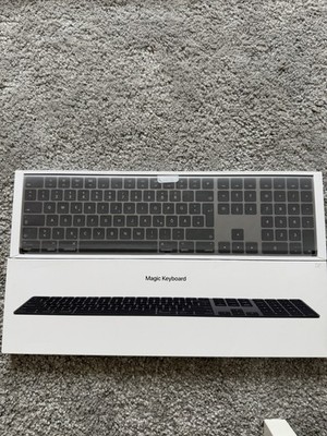 Apple Magic Keyboard mit Touch ID und Ziffernblock Schwarz Model A1843 Orginal