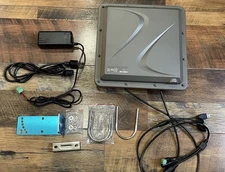 15m Long Range UHF RFID Integrated Reader 10dbi RJ45 Network Output UHF Reader