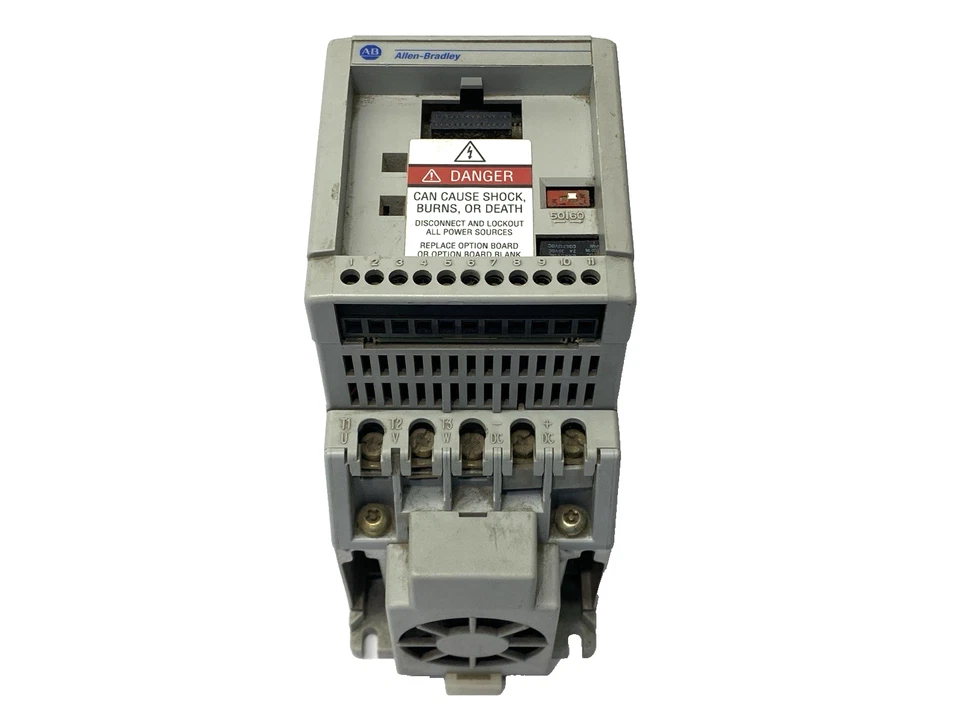 Allen Bradley 160-BA04NSF1P1 Ser. B变速驱动器 — 第 4/4 张图片