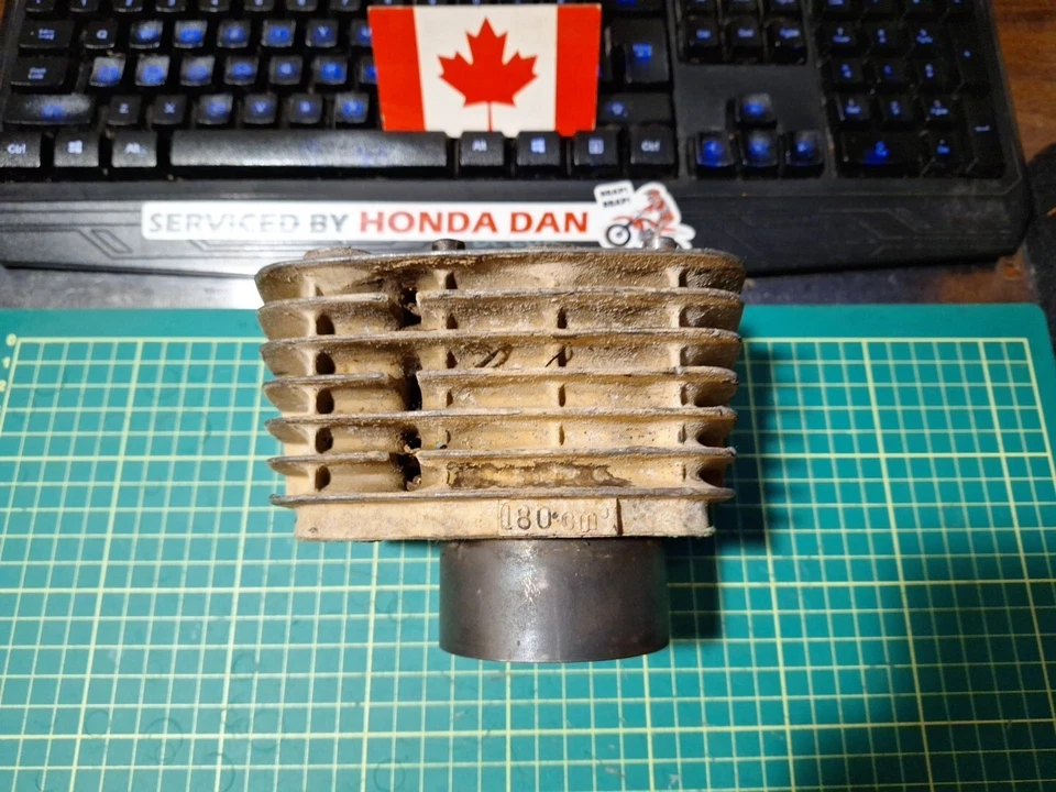 Honda ATC185S XL185S ATC185 XR185 cilindro 12100-427-010 usado se adapta a 1979-83 185cc Foto 4 de 4