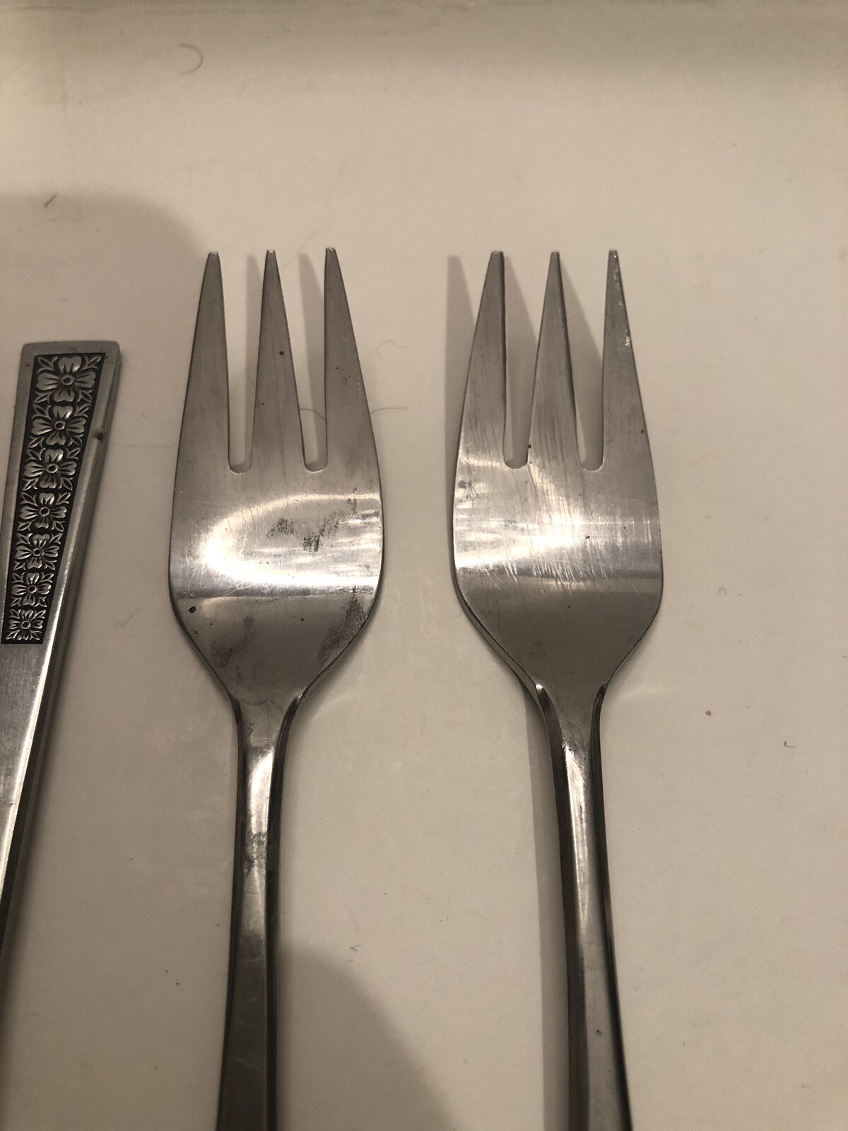 Lifetime Cutlery_Stainless_Japan_LCU 62_Floral_Set of 8_Salad Forks eBay