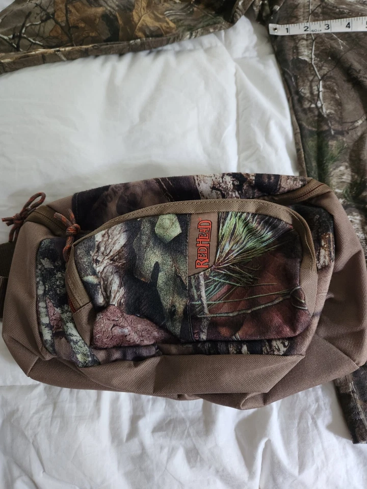 Red Head Camo Shirt New Long Sleeve With Gloves And Fanny Pack - Image 4 of 4