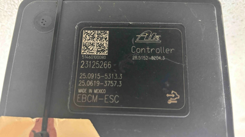 Módulo de bomba de freno ATS A/T 2014 2015 2016 ABS Cadillac 23122240 Foto 2 de 4