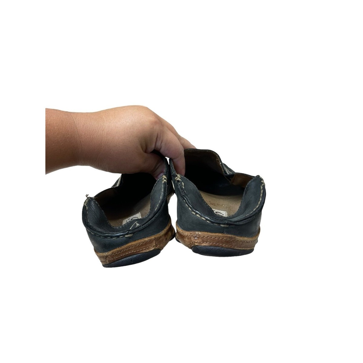Olukai Moloa Slipper Size 8.5 Black Leather Casual Loafers  display picture 2