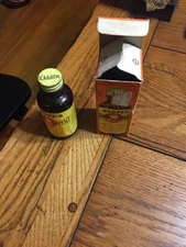 VINTAGE HOPPE'S NITRO POWDER SOLVENT #9 GLASS BOTTLE & ORIGINAL BOX HALF FULL 