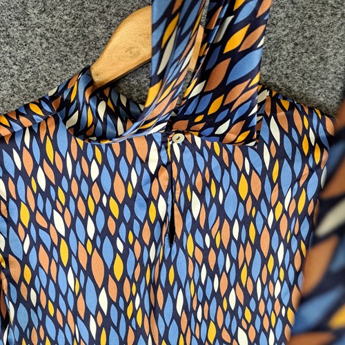 Sportscraft Womens Blouse Top Size 12 Colourful Satin - Picture 8 of 10