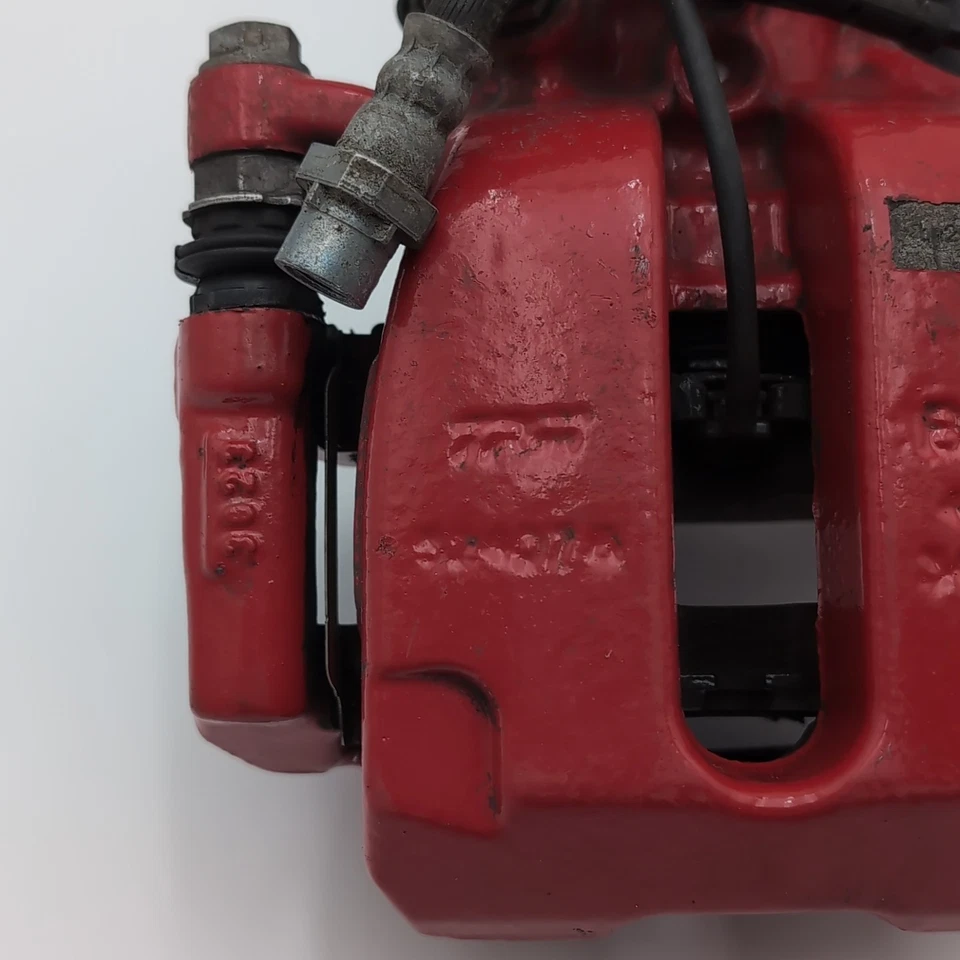 2019 - 2025 BMW X3M X4M X5 X6  REAR RIGHT BRAKE CALIPER W/ MOTOR RED M-SPORT - Image 3 of 4