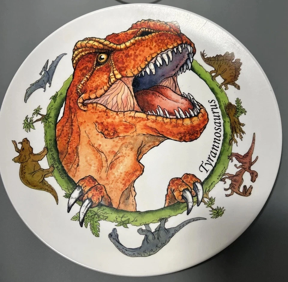 "Platos de cena de plástico Dinosaur T-Rex 2013 de Debbie Barker, 10""" Foto 2 de 4