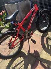 Apollo Outrage Kids Bike - 18'' wheel - red