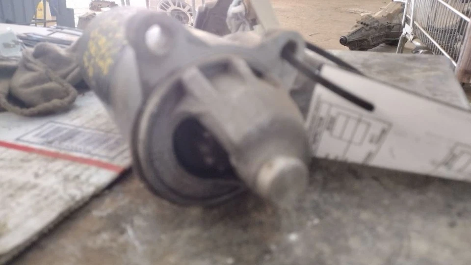 Starter Motor Thru 3/13/05 Fits 96-05 CROWN VICTORIA 140162 - Image 3 of 4