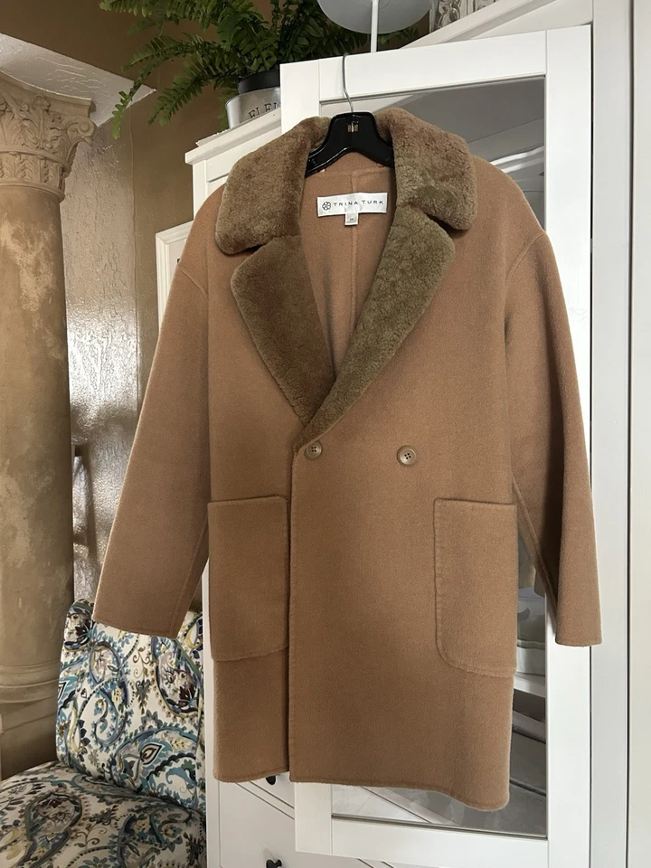 Trina Turk Tan Wool Coat With Faux Fur Collar - Image 2 of 4