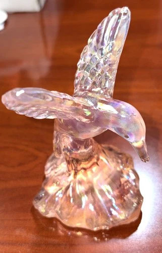 Fenton Pink Iridescent Hummingbird Figurine - Art Glass