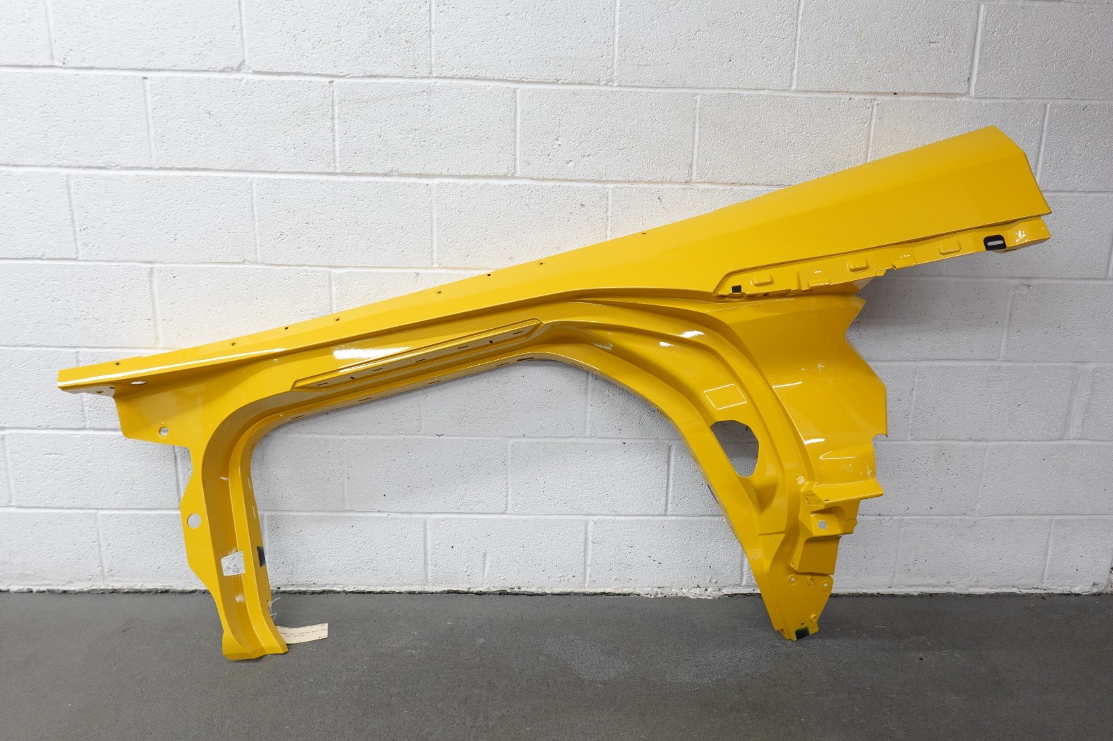 2023-2026 CHEVROLET CORVETTE ZR1 RIGHT SIDE APERTURE PANEL OEM P/N:85616817