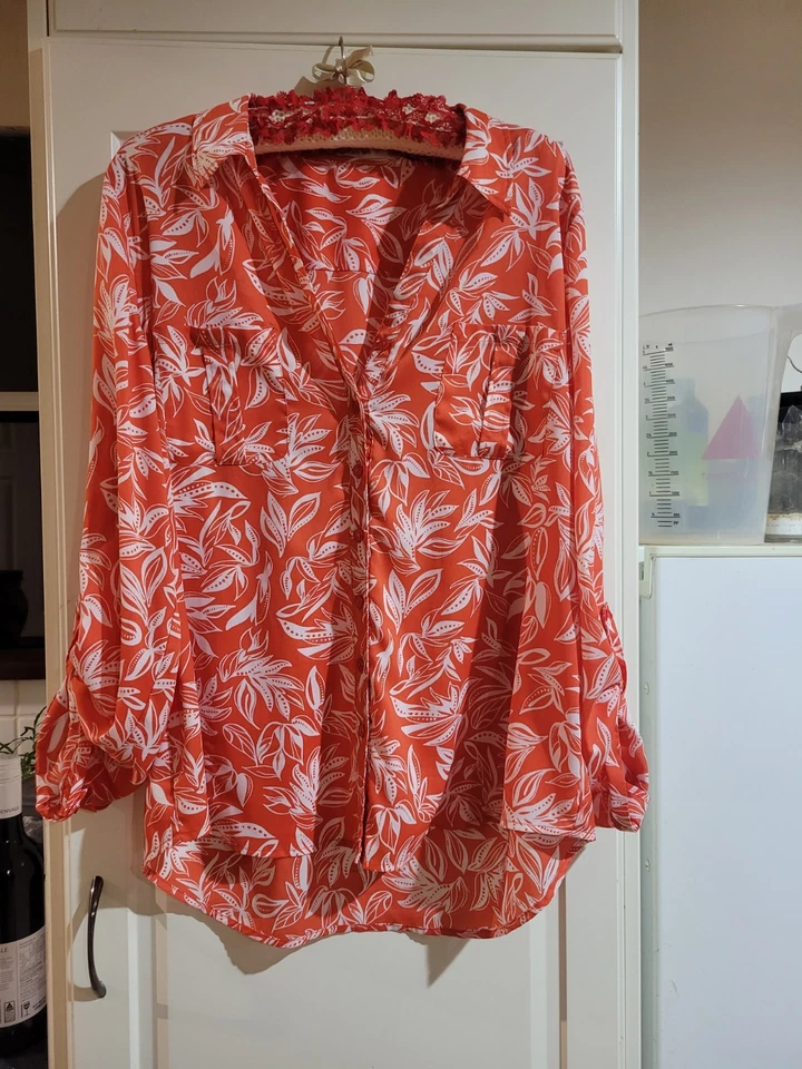 Regatta 3/4 Sleeve. Long Short Orange And White Blount Size 16
