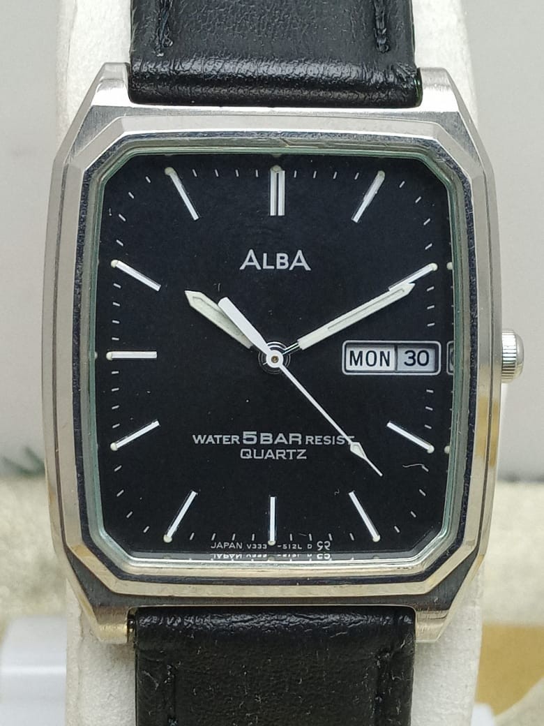 MR171 Quartz Day/Date Vintage V333-5070 Men's Watch ALBA - vintagewatches.pk