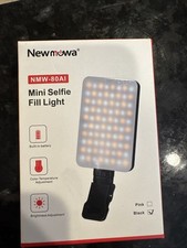 Portable Mini Selfie Fill Light 3 Modes Adjustable Brightness Clip Brand New