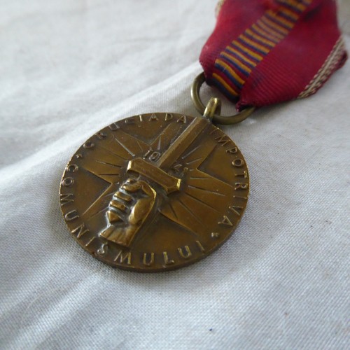 Orden Rumänien - Medaille Kreuzzug gegen den Kommunismus 2.WK WW2 (EE245) - Bild 4 von 11