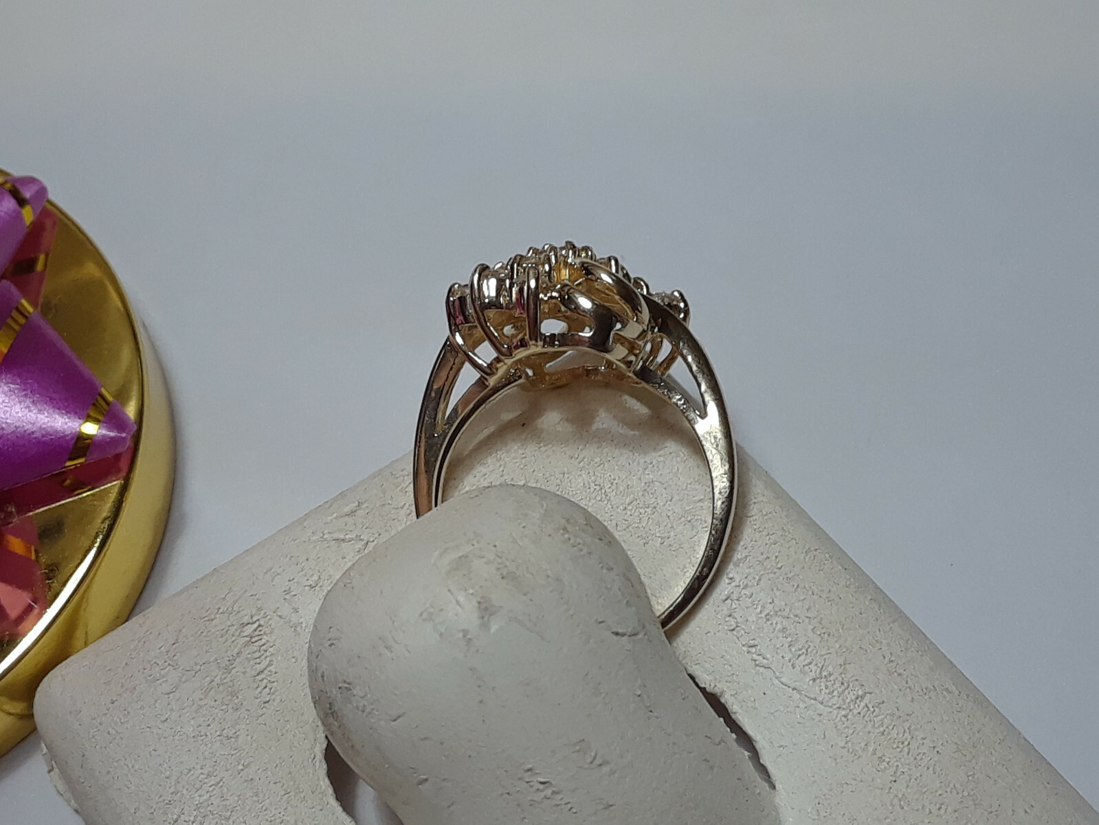 Picture 4 of 4